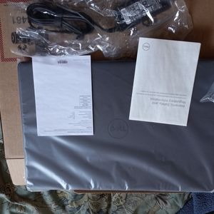 A DELL Inspiron 15 3000 Inspiron 3502 Accent Black